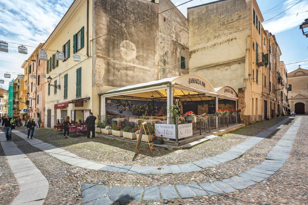 Dimora Teatro Apartment Alghero Exterior photo